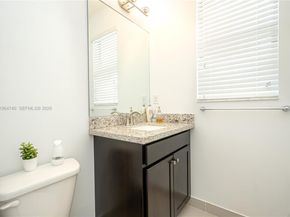 11660 SW 13th Ct, Pembroke Pines FL 33025