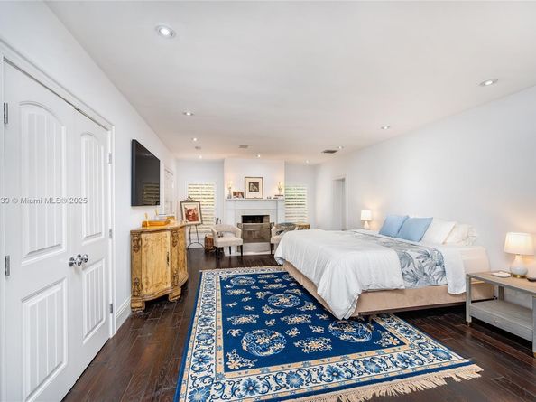 612 Catalonia Ave, Coral Gables FL 33134