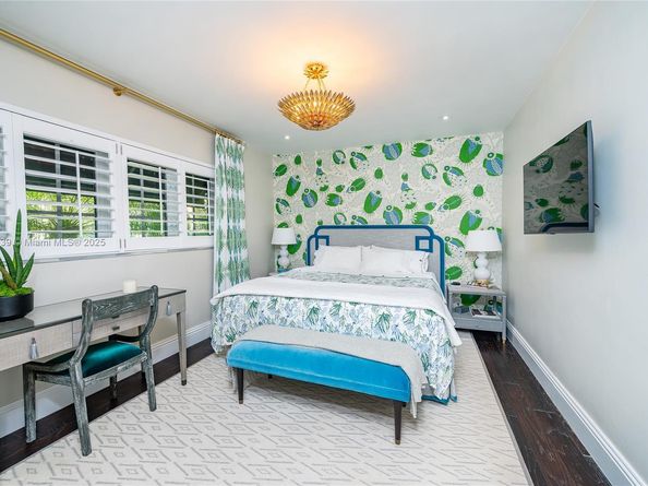 612 Catalonia Ave, Coral Gables FL 33134