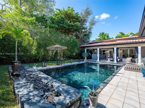 612 Catalonia Ave, Coral Gables FL 33134