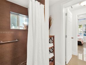 2006 SW 12th St, Miami FL 33135