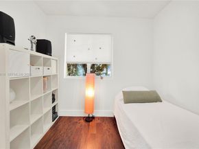 2006 SW 12th St, Miami FL 33135