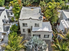 2006 SW 12th St, Miami FL 33135