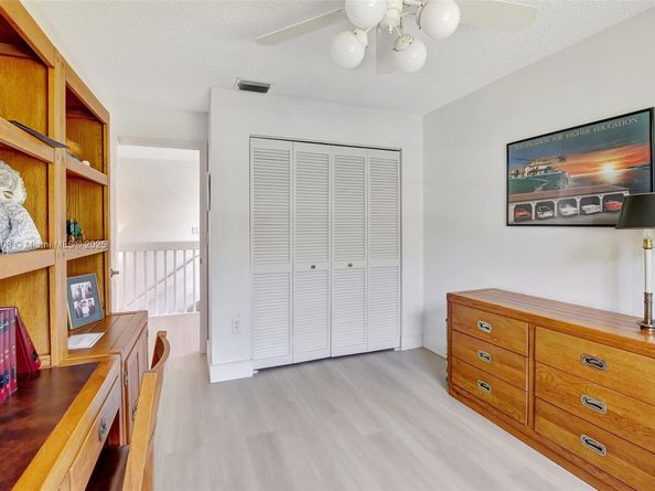 676 NW 133rd Dr, Plantation FL 33325