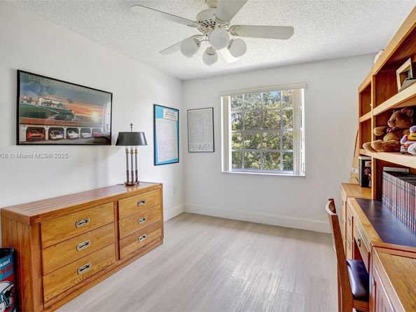 676 NW 133rd Dr, Plantation FL 33325
