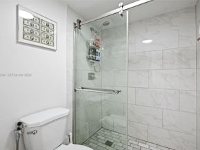 17890 W Dixie 603, North Miami Beach FL 33160