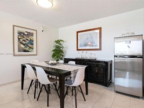 17890 W Dixie 603, North Miami Beach FL 33160