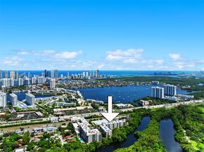 17890 W Dixie 603, North Miami Beach FL 33160