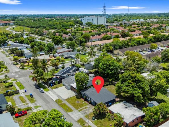 3760 SW 47th Ave, West Park FL 33023
