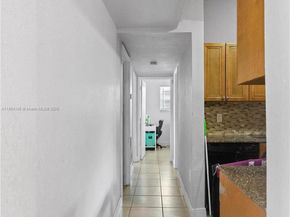 3760 SW 47th Ave, West Park FL 33023