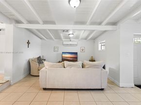 3760 SW 47th Ave, West Park FL 33023