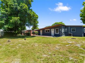 3760 SW 47th Ave, West Park FL 33023