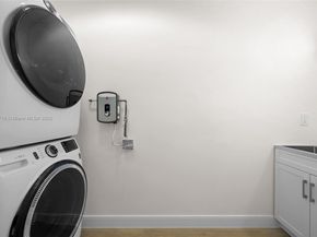 7994 Crespi Blvd, Miami Beach FL 33141