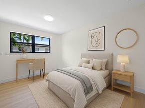 7994 Crespi Blvd, Miami Beach FL 33141