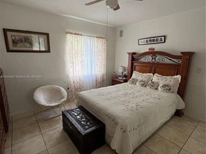 168 NW 39th St, Miami FL 33127