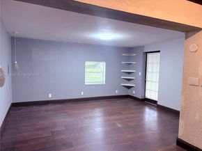 2995 NW 106th St, Miami FL 33147