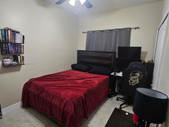 15397 SW 172nd Ter, Miami FL 33187