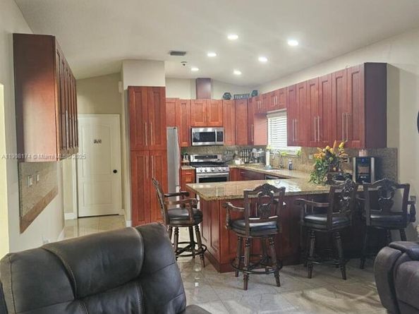 15397 SW 172nd Ter, Miami FL 33187