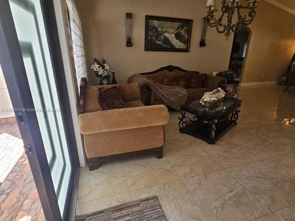 15397 SW 172nd Ter, Miami FL 33187