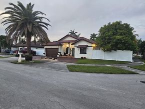 15397 SW 172nd Ter, Miami FL 33187
