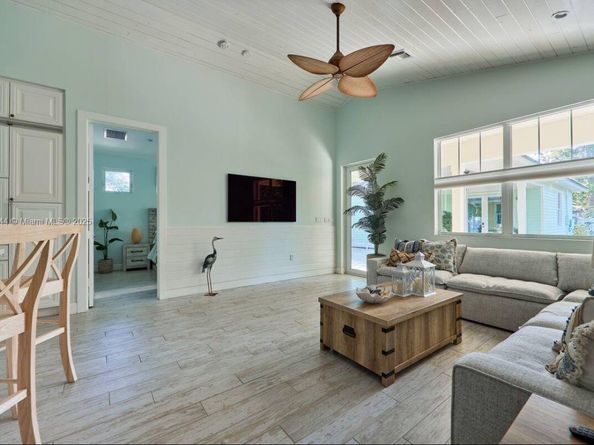 1280 SW 25th Ave, Fort Lauderdale FL 33312