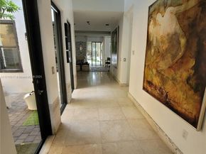 3675 Loquat Ave, Miami FL 33133