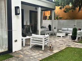 3675 Loquat Ave, Miami FL 33133