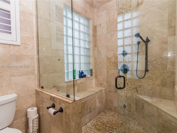 1091 SW 156th Ave, Pembroke Pines FL 33027