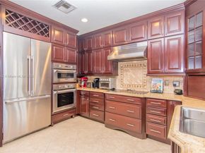 1091 SW 156th Ave, Pembroke Pines FL 33027