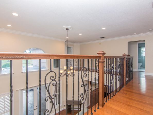 1091 SW 156th Ave, Pembroke Pines FL 33027