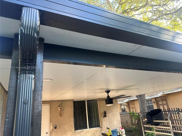 1845 NW 44th St, Miami FL 33142