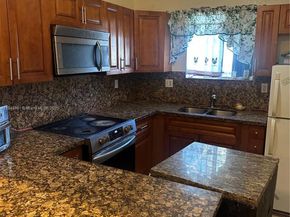 1845 NW 44th St, Miami FL 33142