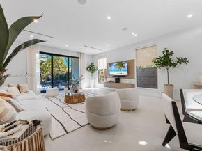 1220 NE 13th Ave, Fort Lauderdale FL 33304