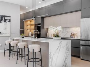 1220 NE 13th Ave, Fort Lauderdale FL 33304