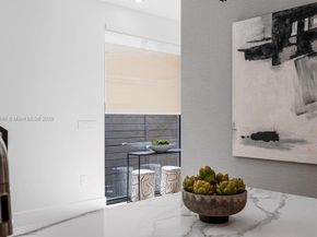 1220 NE 13th Ave, Fort Lauderdale FL 33304