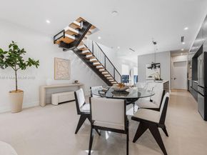 1220 NE 13th Ave, Fort Lauderdale FL 33304