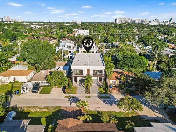 1220 NE 13th Ave, Fort Lauderdale FL 33304