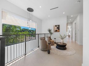 1220 NE 13th Ave, Fort Lauderdale FL 33304