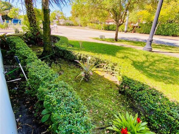 1135 SW 62nd Ave, West Miami FL 33144