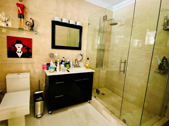 1135 SW 62nd Ave, West Miami FL 33144