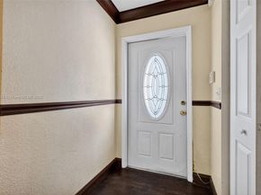 3211 NW 191st St, Miami Gardens FL 33056