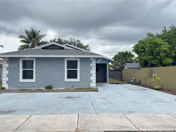 3211 NW 191st St