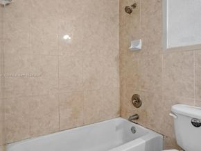 3211 NW 191st St, Miami Gardens FL 33056