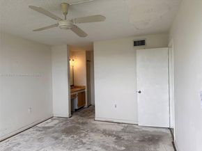 9090 Lime Bay Blvd 106, Tamarac FL 33321