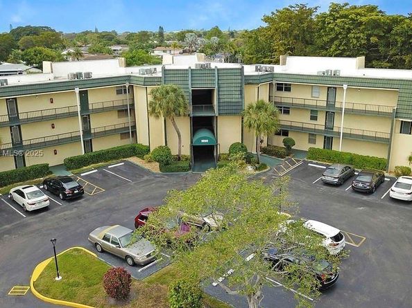 9090 Lime Bay Blvd 106, Tamarac FL 33321