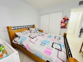 17530 NW 68th Ave C2007, Hialeah FL 33015