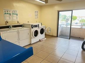 17530 NW 68th Ave C2007, Hialeah FL 33015