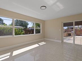 570 SE 2nd Avenue, Pompano Beach FL 33060