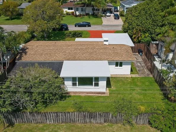 570 SE 2nd Avenue, Pompano Beach FL 33060