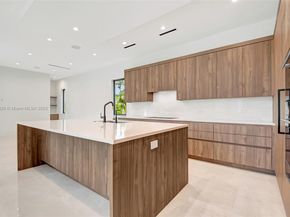 1419 N Lakeside Dr, Lake Worth FL 33460